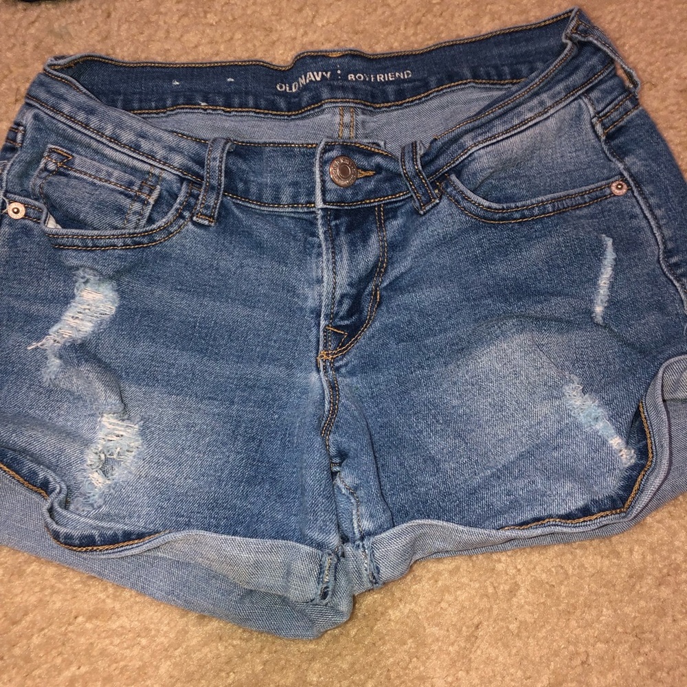 Old navy boyfriend shorts